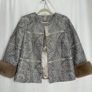 Chicos jacquard jacket cream and silver size 2 large faux fur trim event holiday
